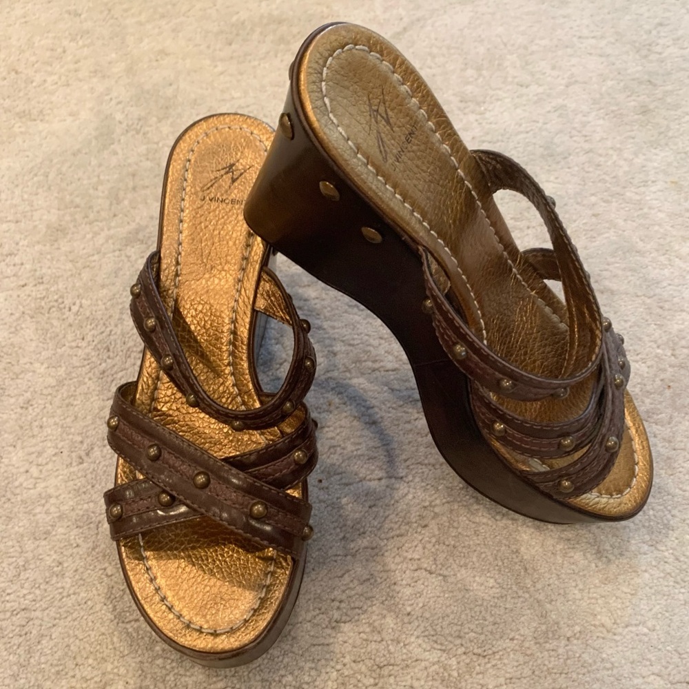 J VINCENT BEAD WEDGES HEELS SIZE 6